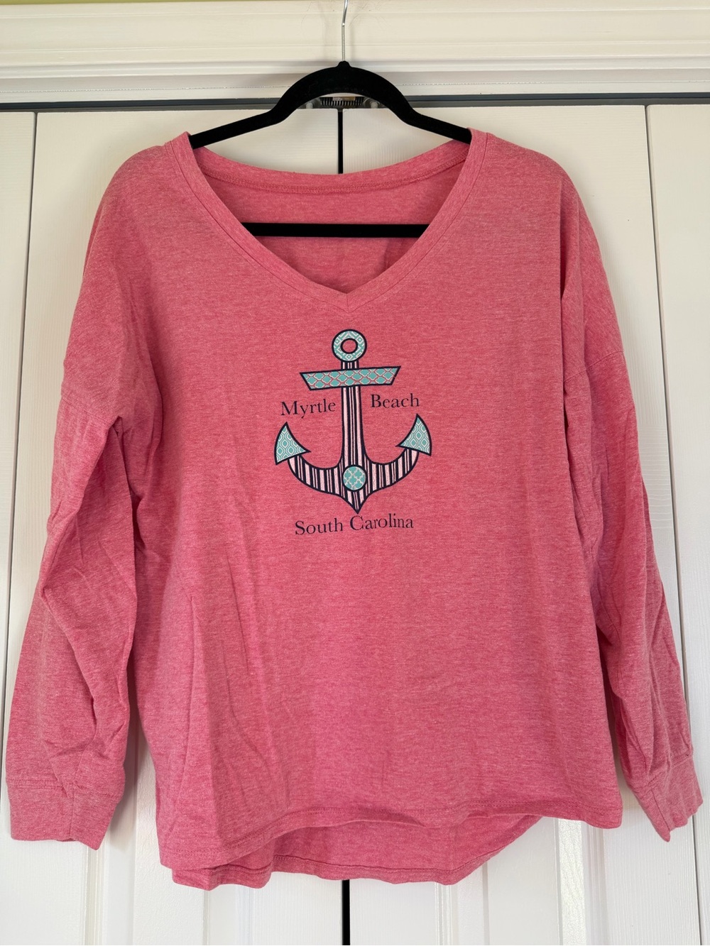 Myrtle Beach Anchor Graphic V-Neck Tee - Pink